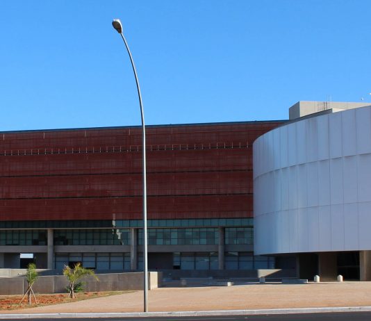 Depois de Mal-estar criado após Discussão com deputado na CLDF Governador pede desculpas