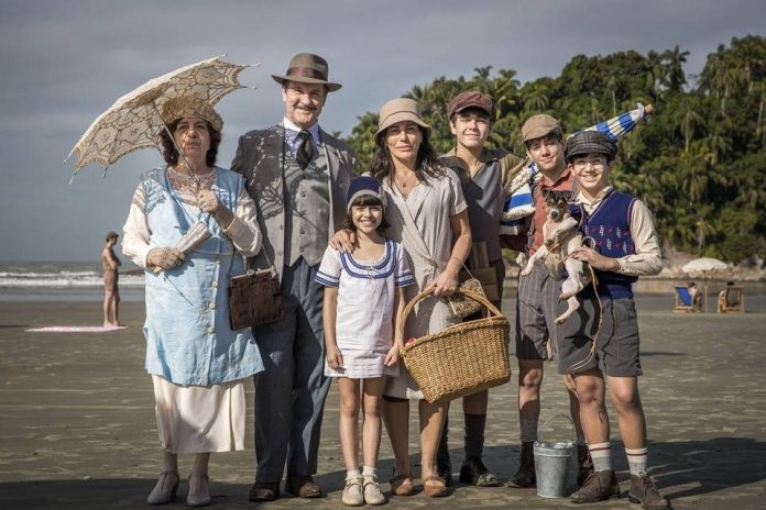 Eramos-Seis-A-famC3ADlia-Lopes-centr-da-trama-de-Eramos-Seis-Raquel-Cunha-TV-Globo-960x640-3
