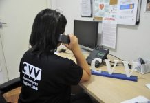 Com média de 176 atendimentos por dia, CVV busca voluntários