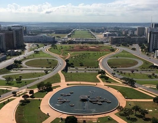 Feriado -Dia do Servidor Público: saiba o que abre e fecha no DF na segunda
