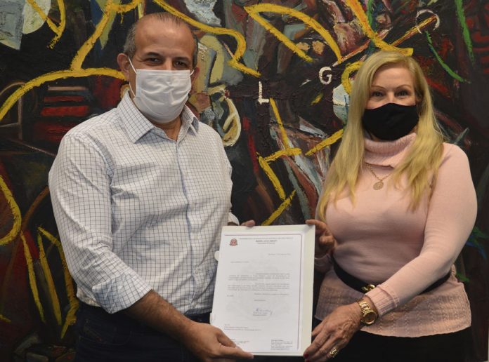 Deputada-Maria-LC3BAcia-Amary-