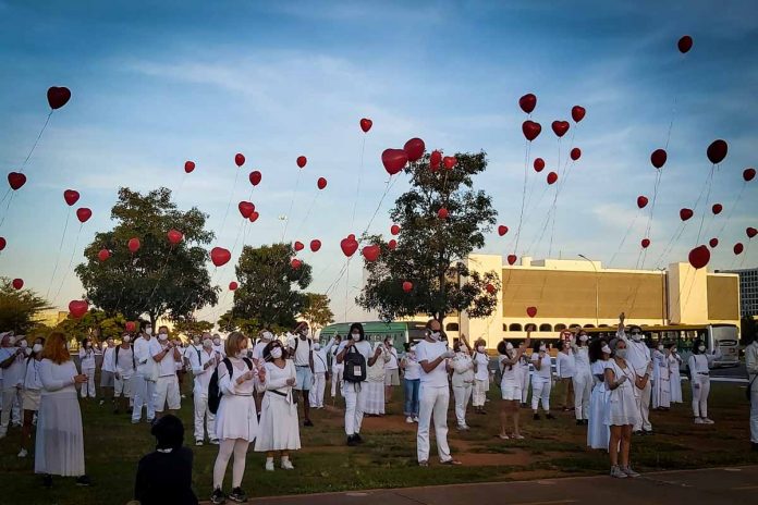 ManifestaC3A7C3A3o_RodoviC3A1ria_6_abre