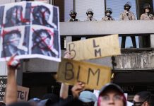 EUA: contra vilolência e racismo, ao menos 100 mil protestam em Washington