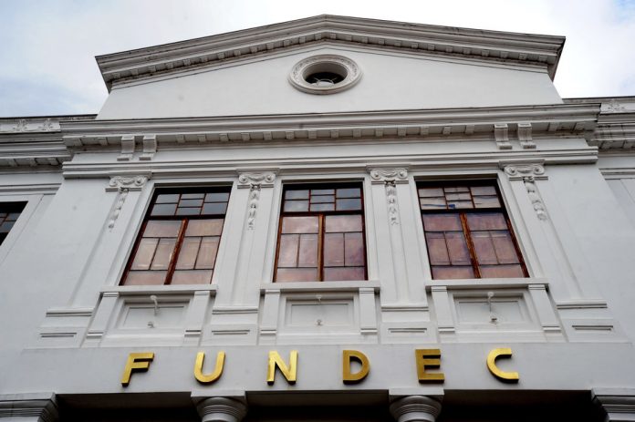 Fundec-mantC3A9m-aulas-on-line-e-lanC3A7a-sarau-0