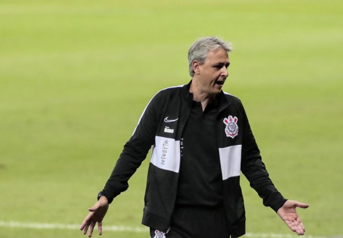 Noite-de-E28098estreia