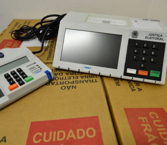 Tribunal decide hoje o destino político de Agnelo, Arruda e Paulo Octávio