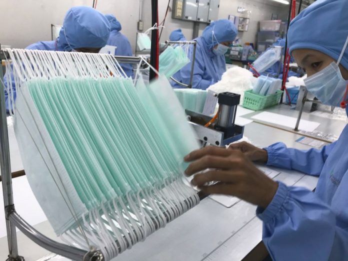 SaC3BAde-diz-que-nC3A3o-C3A9-obrigada-a-fornecer-testes-e-respiradores