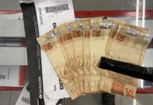 PM encontra chupa-cabra em caixa de banco no centro de Porto Feliz