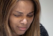 Flordelis tem mandato cassado pela Câmara e pode ser presa