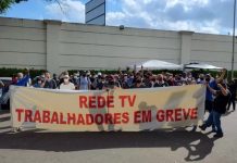Grevistas acusam RedeTV! de contratar funcionários e negar direitos
