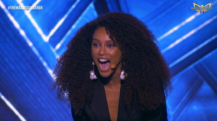 renata-ceribelli-brigadeiro-desmascarada-the-masked-singer-brasil-3