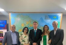 Arruda desiste de disputar governo do DF e irá apoiar Ibaneis Rocha como governador e Flávia Arruda ao Senado.