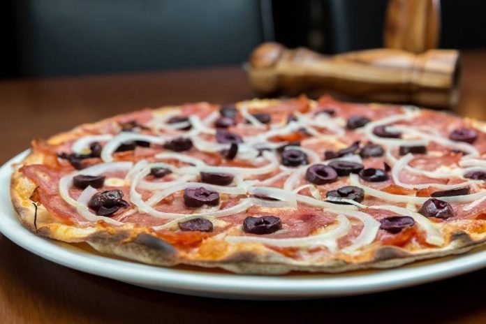 Dolce-Far-Niente-Pizza-de-Calabresa