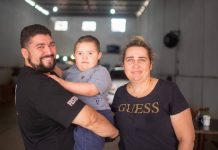 Alunos especiais correm risco de sofrer nova falta de monitores no DF