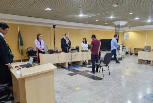 Justiça absolve pai que matou abusador de filhas