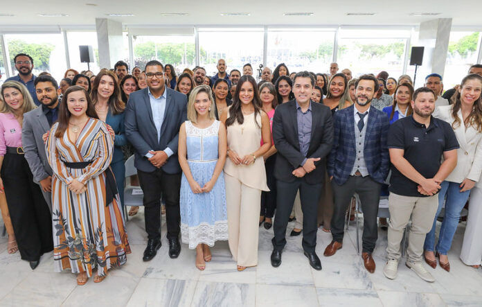 54172464748_e8b91631a4_c