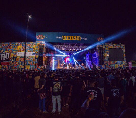 Festival Porão do Rock e Secretaria de Turismo do DF firmam parceria para edição de 2025