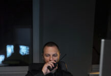 Setembro Amarelo: saiba como empresas de segurança podem promover o bem-estar de seus colaboradores