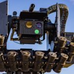 Enquanto criminosos usam drones com granadas, deputada Federal do PSOL propõe proibir helicópteros e drones em operações policiais