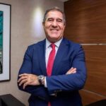 Traição no balcão: setor farma se revolta com deputado Gastão