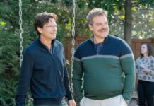 Jovem Sherlock, DTF St. Louis e mais! Os lançamentos de filmes e séries da semana (01/03)